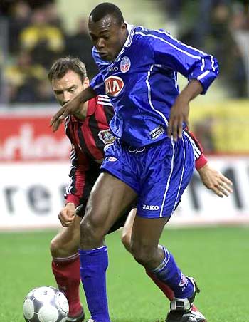 赛成为一场 赛成为一场